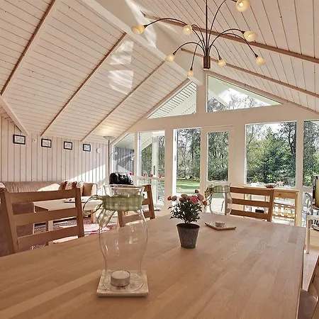 Two-bedroom Holiday In *
